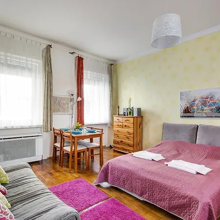 Near The Heroes Square Apartment Budapest