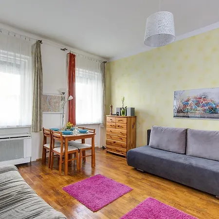 Apartment Near The Heroes Square Budapest
