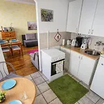 Apartment Near The Heroes Square *