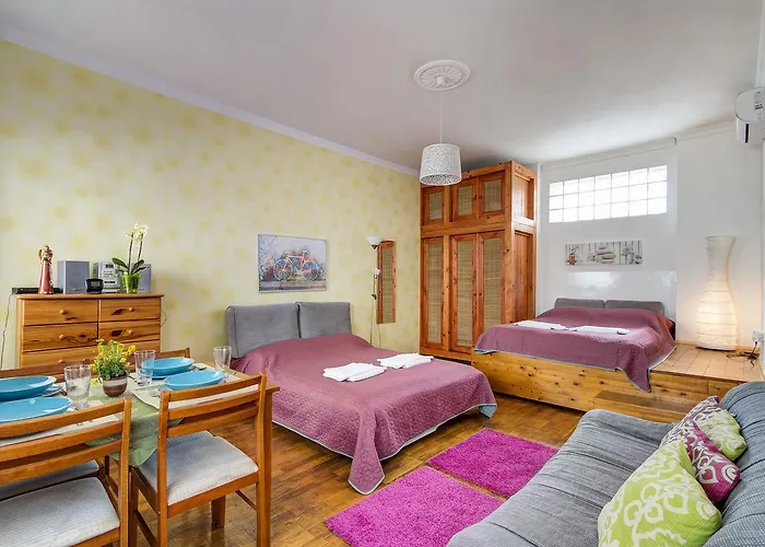 Near The Heroes Square Apartment Budapest
